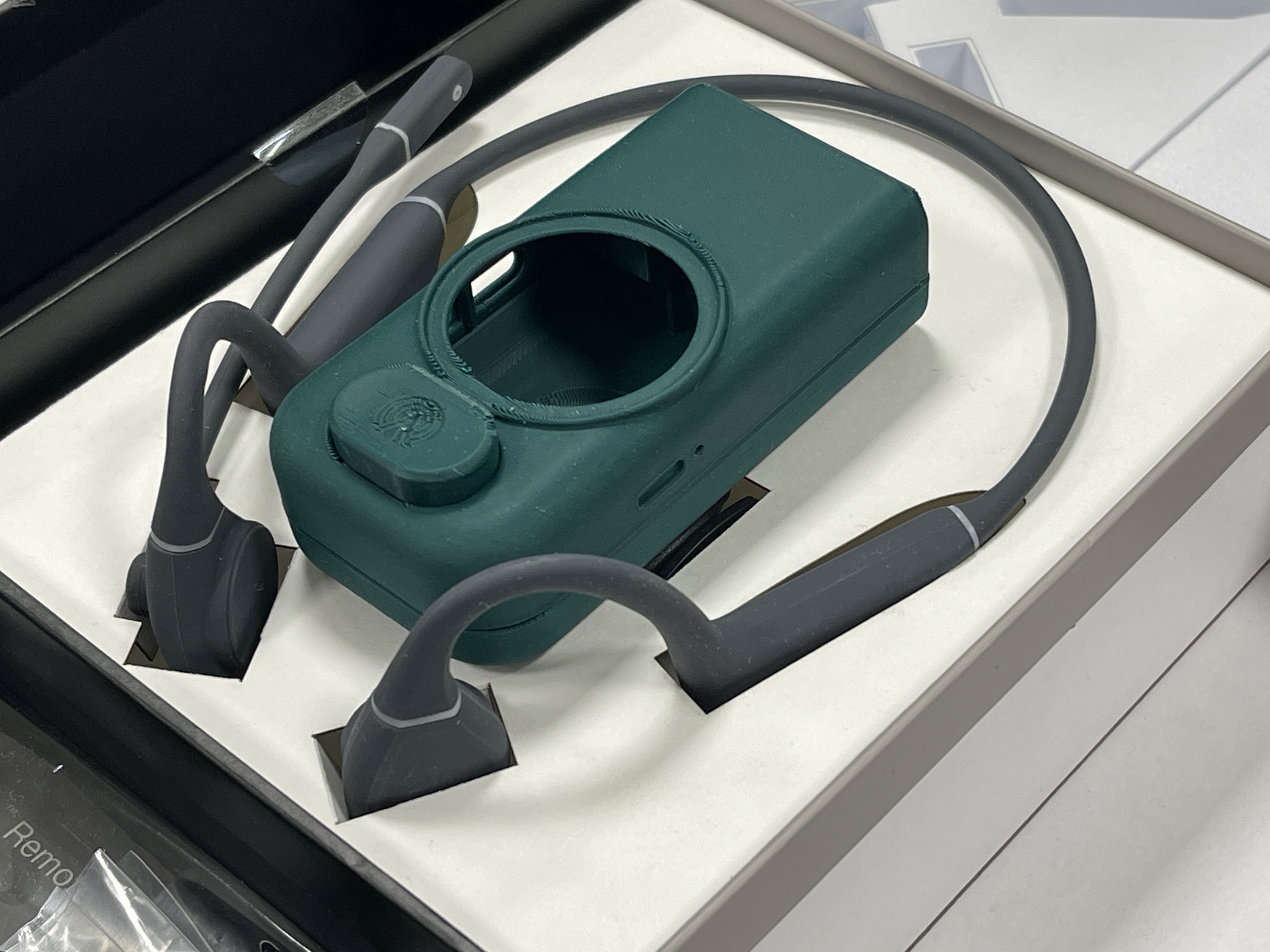 End-to-End Product Architecture: 次世代戶外通訊器 - Detail 3